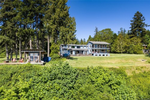 1560 Brebber Rd, Nanaimo, BC 
