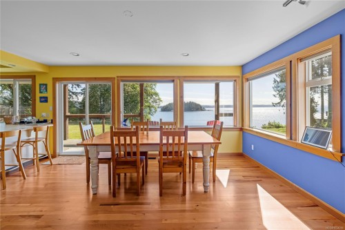 1560 Brebber Rd, Nanaimo, BC 