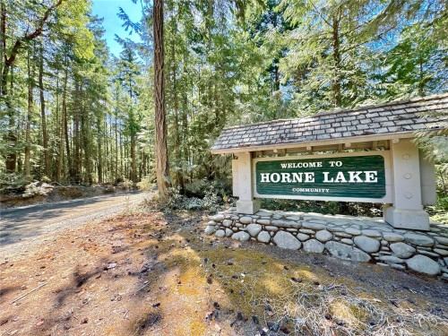 3148 Bay Rd, Qualicum Beach, BC 