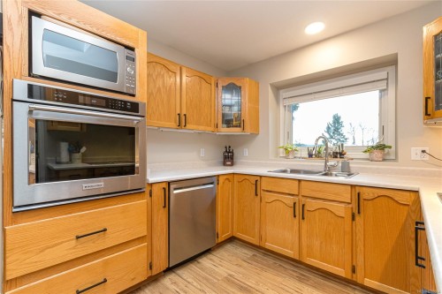 2007 Govenlock Pl, Sooke, BC 