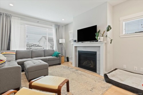 1360 Flint Ave, Langford, BC 