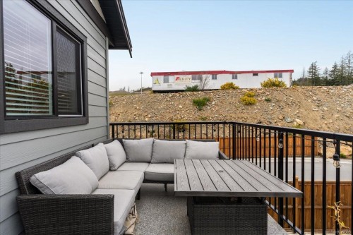 1360 Flint Ave, Langford, BC 