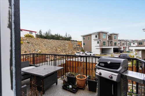 1360 Flint Ave, Langford, BC 