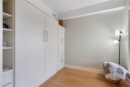 #618-1400 Lynburne Pl, Langford, BC - Indoor
