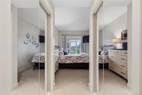 #618-1400 Lynburne Pl, Langford, BC - Indoor Photo Showing Bedroom