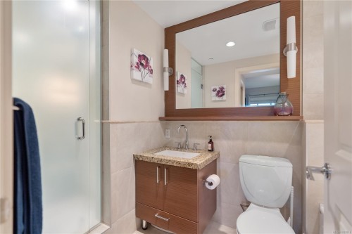 #618-1400 Lynburne Pl, Langford, BC - Indoor Photo Showing Bathroom