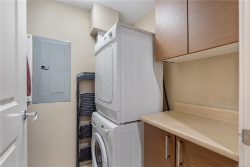 #618-1400 Lynburne Pl, Langford, BC - Indoor Photo Showing Laundry Room