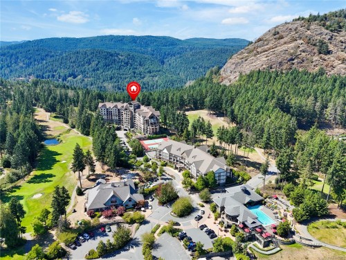 #618-1400 Lynburne Pl, Langford, BC - Outdoor With View