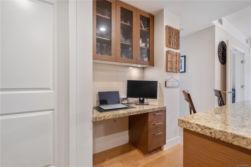 #618-1400 Lynburne Pl, Langford, BC - Indoor Photo Showing Office