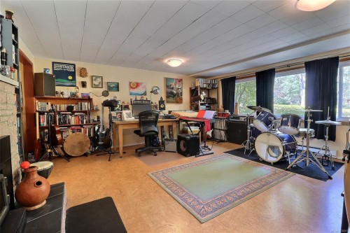 2128 Calais Rd, Duncan, BC 