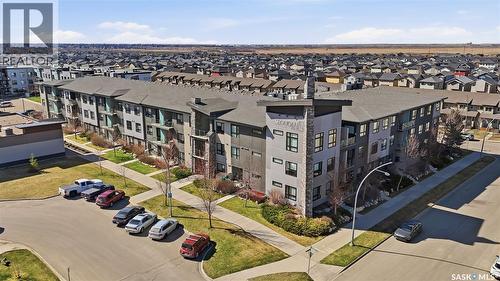 212 235 Evergreen Square, Saskatoon, SK - Outdoor
