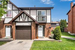 39 - 1755 RATHBURN ROAD E  Mississauga, ON L4W 2M8