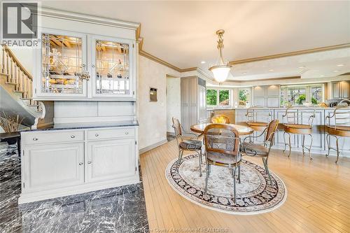 13018 Riverside Drive, Tecumseh, ON - Indoor Photo Showing Dining Room
