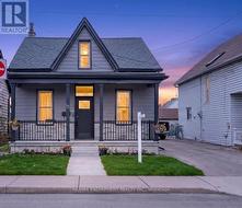 13 RICHMOND STREET  Hamilton, ON L8P 4J3