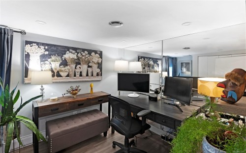 1069 Joan Cres, Victoria, BC 