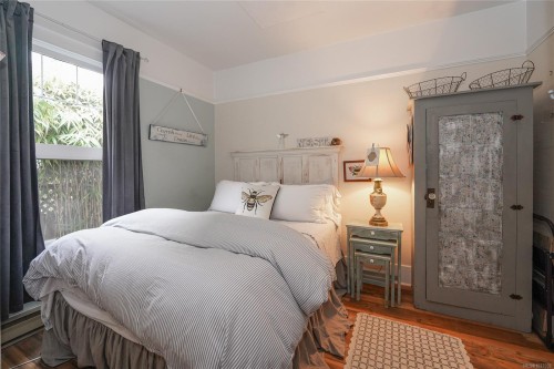 814 Hereward Rd, Victoria, BC 