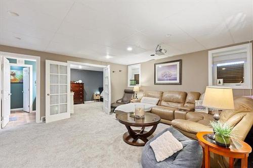 11 Spillway Cove, St Malo, MB 