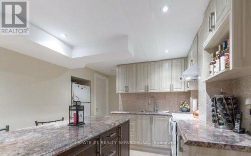 Bsmnt - 36 Dafoe Crescent E, Brampton, ON - Indoor Photo Showing Kitchen