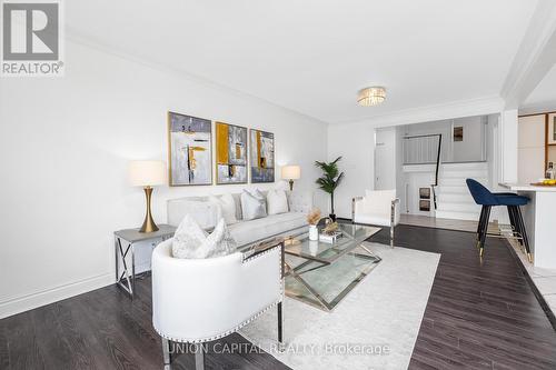 34 Lisburn Crescent, Toronto, ON - Indoor Photo Showing Living Room