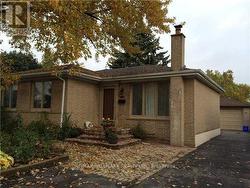 BASEMENT - 116 CARTIER CRESCENT  Richmond Hill, ON L4C 2N6