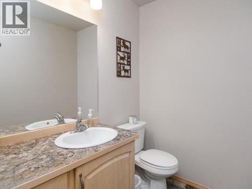 137 Olive May Way, Whitehorse, YT - Indoor Photo Showing Bathroom
