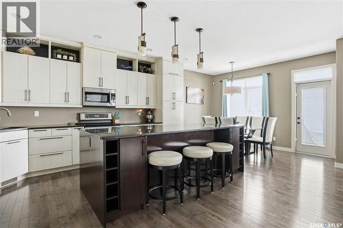 1532 Maple Hill Crescent N, Regina, SK - Indoor