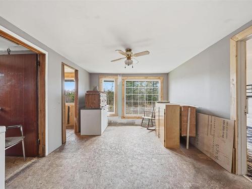 7942 Highway 215, Cambridge, NS 