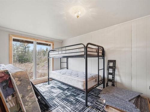 7942 Highway 215, Cambridge, NS 