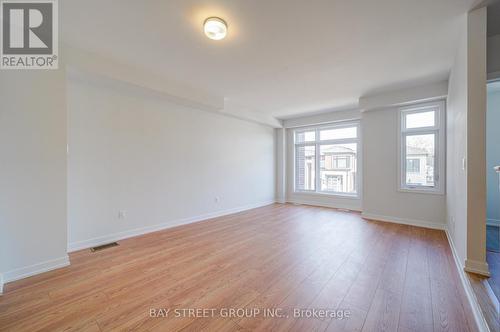 36 Danielle Moore Circle, Toronto, ON - Indoor Photo Showing Other Room