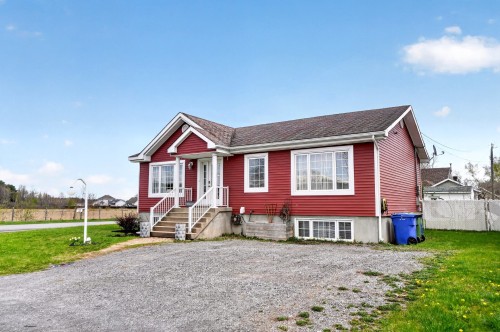 Front of Structure - 30 Rue Richard, Lanoraie, QC - Outdoor