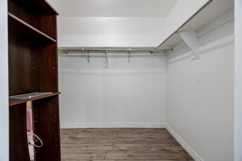 Penderie (Walk-in) - 29-555Z Montrose Drive, Beaconsfield, QC - Indoor With Storage
