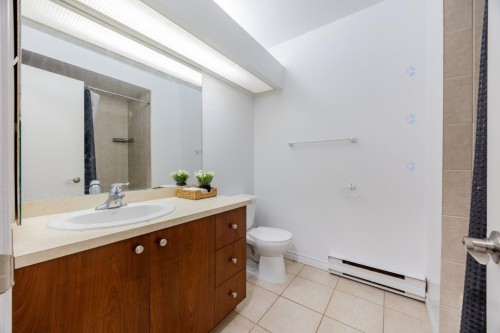 Salle de bains - 29-555Z Montrose Drive, Beaconsfield, QC - Indoor Photo Showing Bathroom