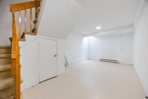 Salle familiale - 29-555Z Montrose Drive, Beaconsfield, QC - Indoor Photo Showing Other Room