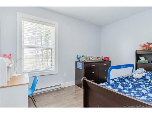 1042 Elmwood, Moncton, NB 
