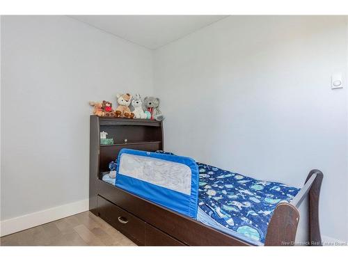 1042 Elmwood, Moncton, NB 