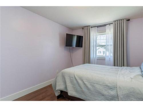 1042 Elmwood, Moncton, NB 