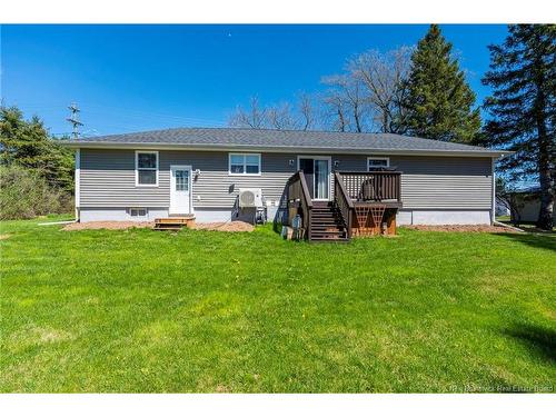 1042 Elmwood, Moncton, NB 