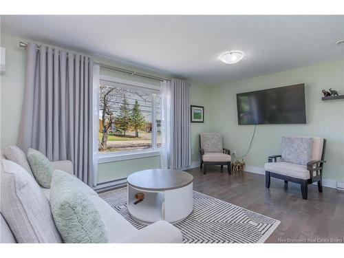 1042 Elmwood, Moncton, NB 