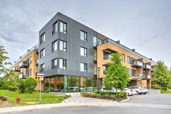 345-500 Av. Mousseau-Vermette  Dorval, QC H9S 0A5