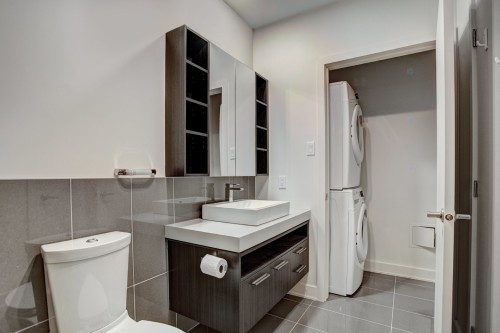 Sous-sol - 345-500 Av. Mousseau-Vermette, Dorval, QC - Indoor Photo Showing Bathroom