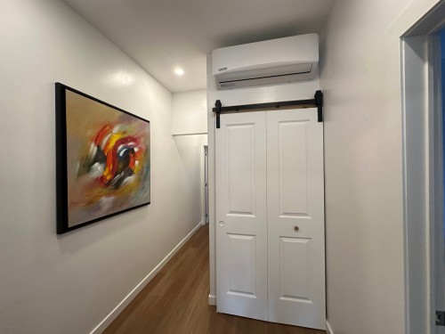 Mud Room - 66 Av. Victoria, Pointe-Claire, QC - Indoor Photo Showing Other Room
