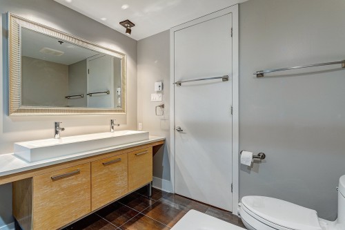 Salle de bains - 304-370 Rue St-André, Montréal (Ville-Marie), QC - Indoor Photo Showing Bathroom