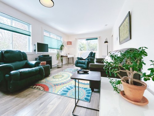Salon - 58A Av. Du Havre-Des-Neiges, Saint-Sauveur, QC - Indoor Photo Showing Living Room