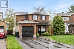 18 VALLEY RIDGE STREET  Ottawa, ON K2E 7V9