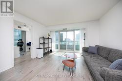 808 - 25 LOWER SIMCOE STREET Toronto, ON M5J 3A1