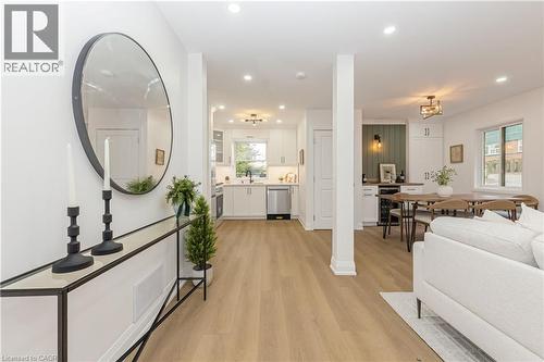 487 East 37Th Street, Hamilton, ON - Indoor
