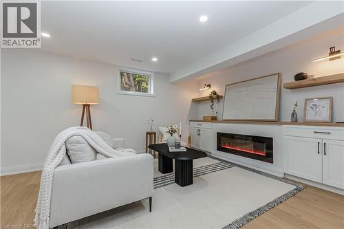 487 East 37Th Street, Hamilton, ON - Indoor Photo Showing Other Room With Fireplace