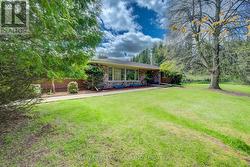 2236 GOVERNORS ROAD  Hamilton, ON L0R 1J0