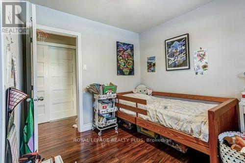 1980 Hartland Drive, Mississauga, ON - Indoor Photo Showing Bedroom