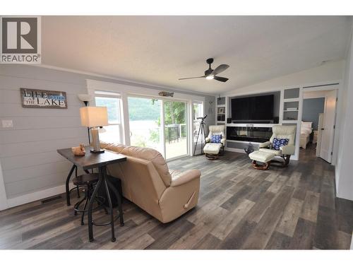 5604 Highway 3A Highway, Nelson, BC 